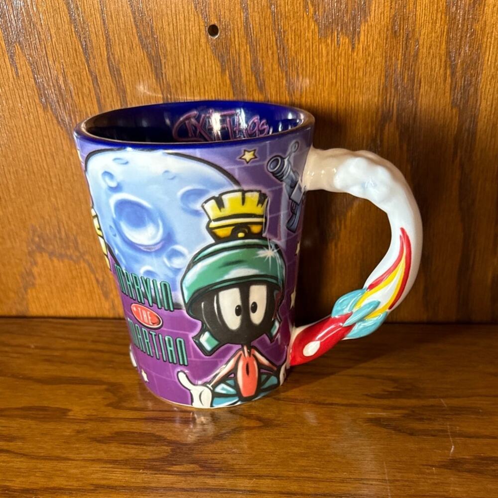 Six Flags Looney Tunes Marvin the Martian Mug 3D Handle Purple Collectible